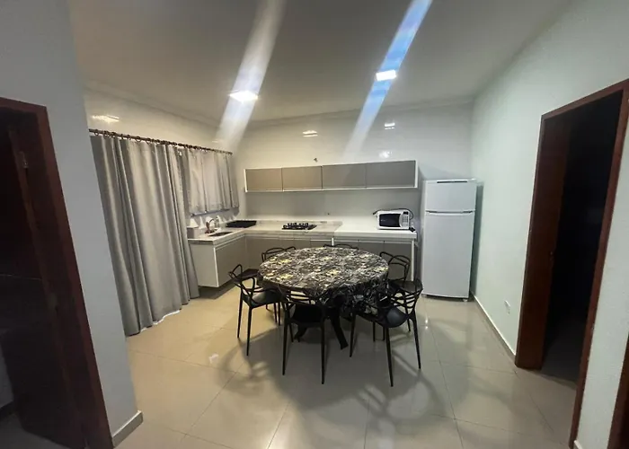Apartamento aconchegante em frente à praia.